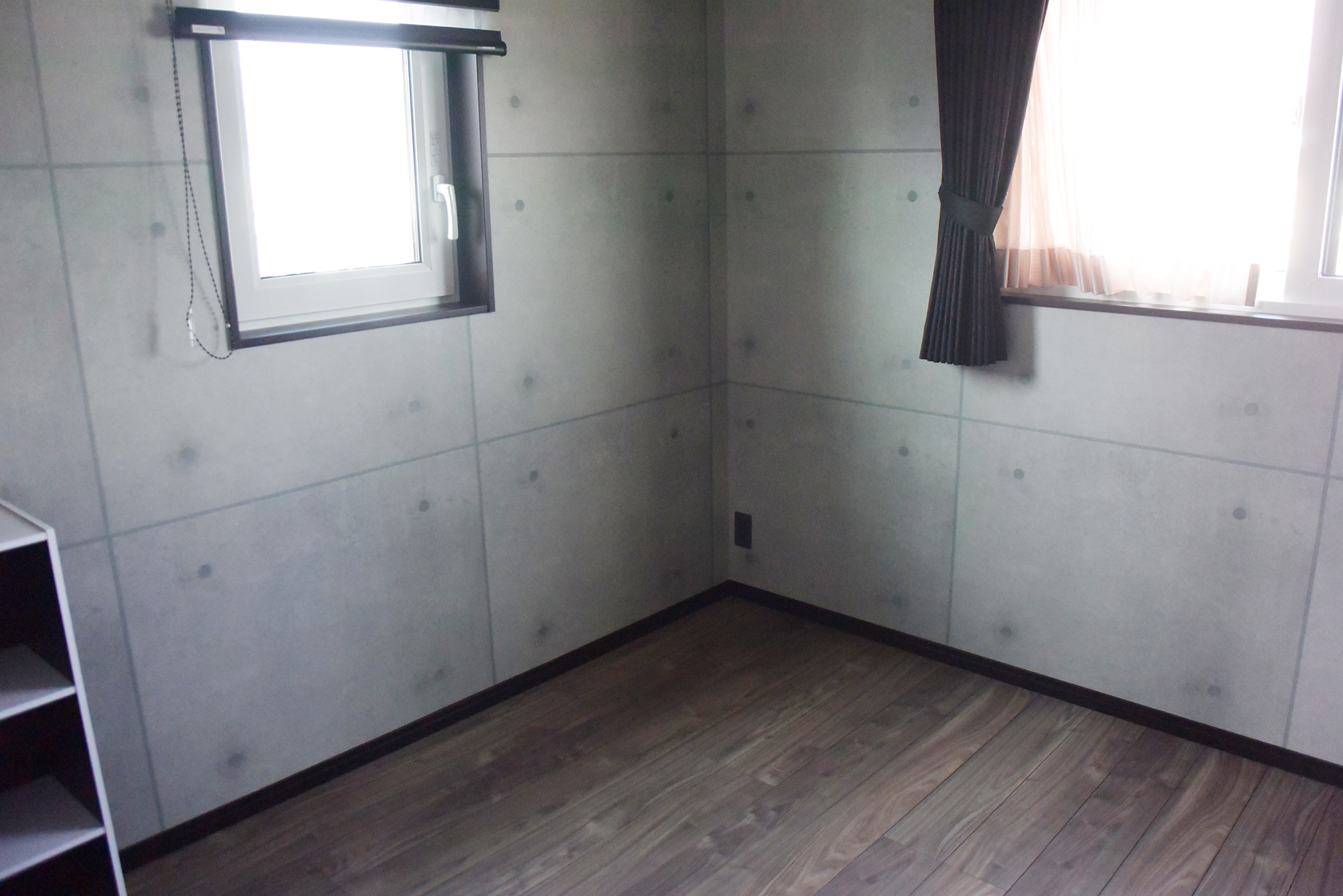 2F洋室も美しい床材とシャープさを感じさせるお部屋作りとなっています。